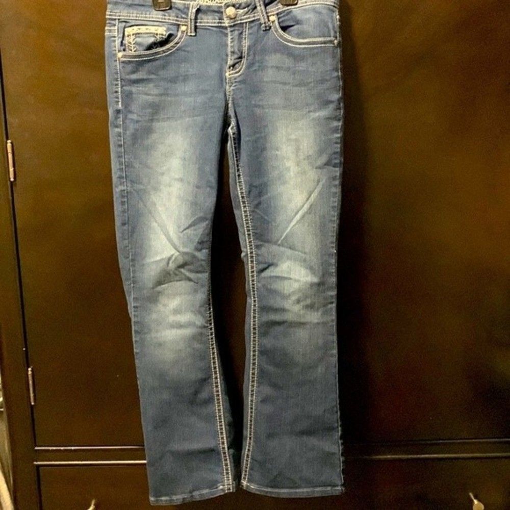 Poundgirl Rhinestone studded appliqué jeans-size 7‎